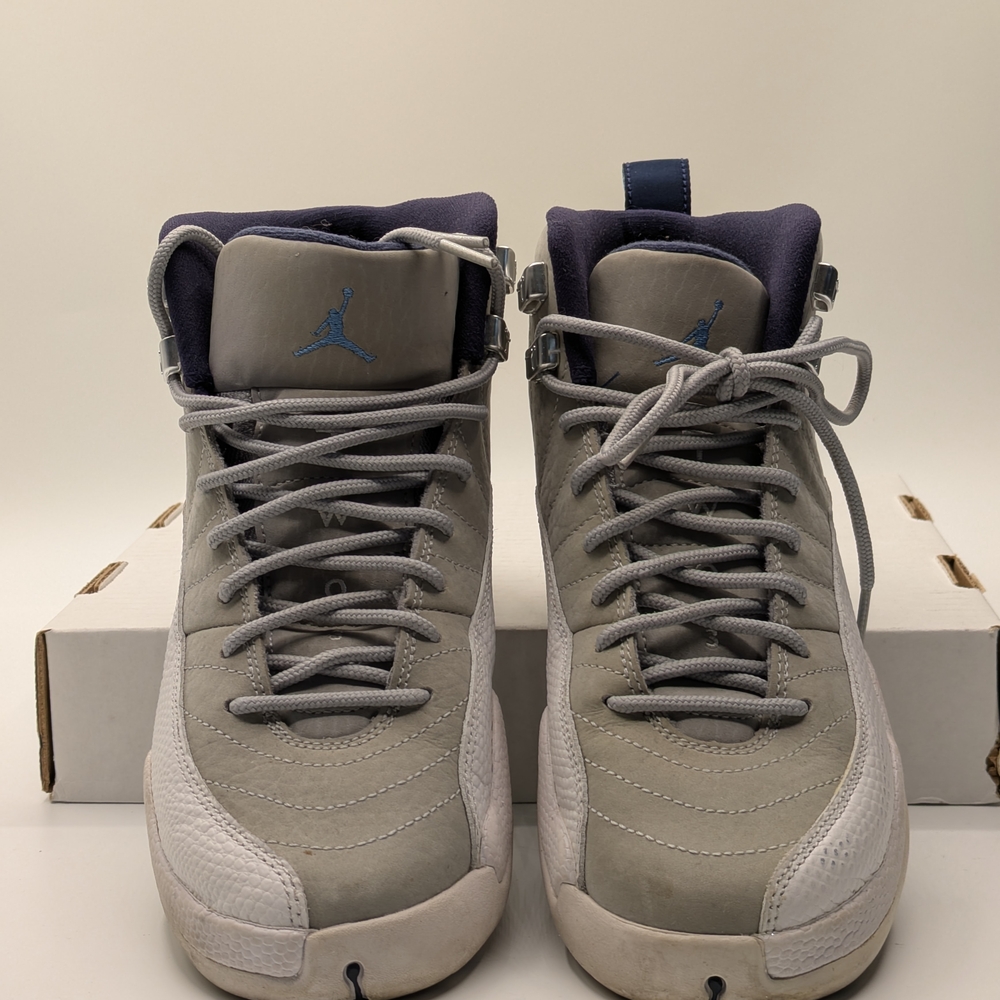 Jordan Gray Sneakers Youth Sz 4.5